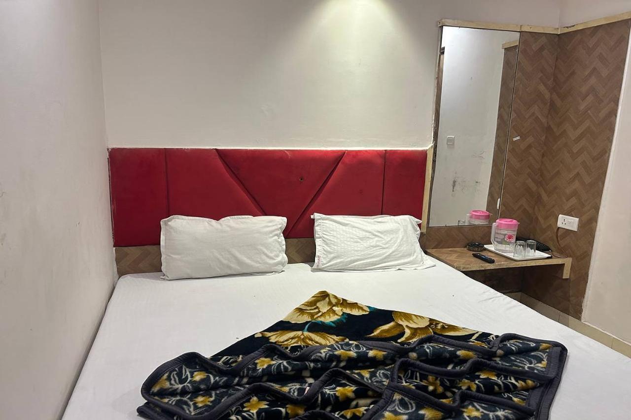 Shree Lodge Near New Delhi Railway Station, Paharganj Exterior foto